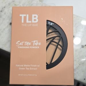 Set The Tone Finishing Powder - Natural Matte